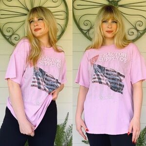Vintage 2000’s Tractor Supply Co. Graphic Tee Shirt in Light Pink • Western - M